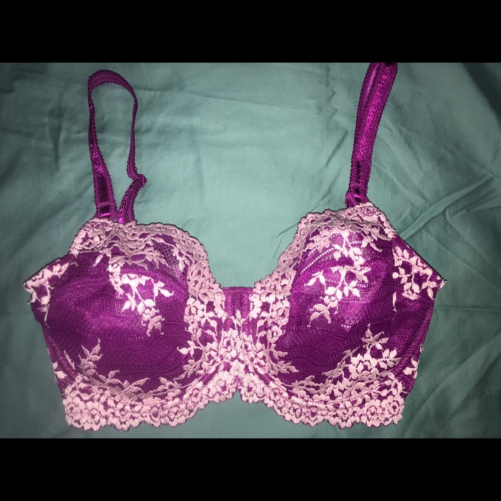 PINK LACE BRA